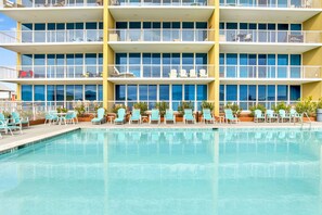 Et oppvarmet basseng