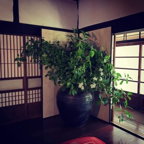 Interior - KuuHousehalf board Breakfast at a terrace / Nishiyatsushiro-gun Yamanashi (Nishiyatsushiro-gun)