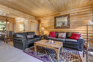 TV, fireplace, DVD player