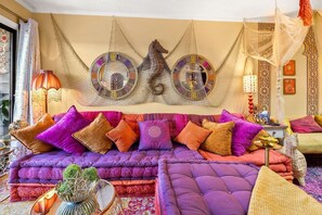 Living area - Tilghman Beach 312 3 Bedroom Condo by RedAwning (North Myrtle Beach)