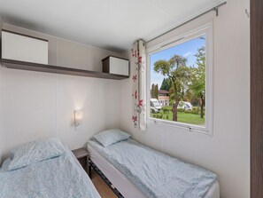 3 camere, culla da viaggio, Wi-Fi gratuito, lenzuola