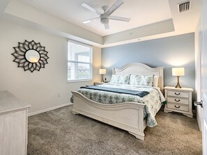 3 soverom, strykejern/-brett, wi-fi og sengetøy