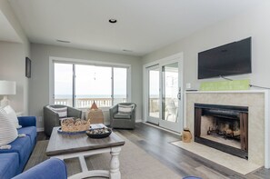 Smart TV, DVD player