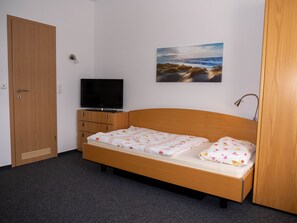 Unclassified image, 4 of 15, button