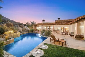 Unclassified image, 2 of 34, button