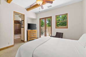 4 bedrooms, iron/ironing board, free WiFi