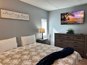 3 chambres, fer et planche à repasser, Wi-Fi gratuit, draps fournis