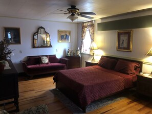 4 室のベッドルーム、WiFi、ベッドシーツ