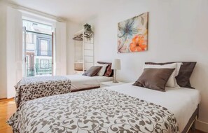 3 Schlafzimmer, Bügeleisen/Bügelbrett, Internetzugang, Bettwäsche