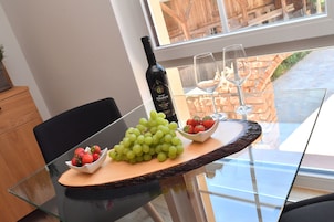 Apartamento superior (9) | Opções para refeição no quarto