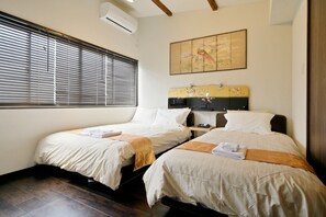 2 bedrooms, desk, iron/ironing board, free WiFi