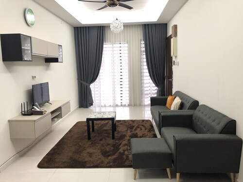 Comfortable, Peaceful Evergreen 1 Homestay Kuantan