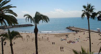 Recent : Very nice 2 rooms, village center, beach 50m