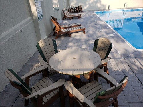 Luxury Getaway Branson Suite at the Greens at Thousand Hills! Great Rates! 