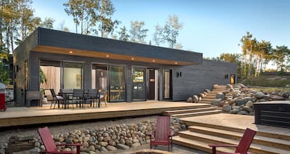 Clear Lake, cabin, hot tub