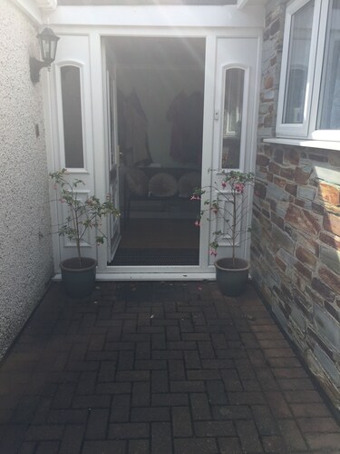 Always good prices near beaches, Heligan & Charlestown