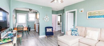 Kiwi's Cottage, 1.5 Blocks to Beach and Boardwalk, Pet Friendly