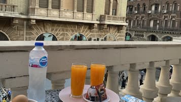 Desayuno continental incluido todos los días