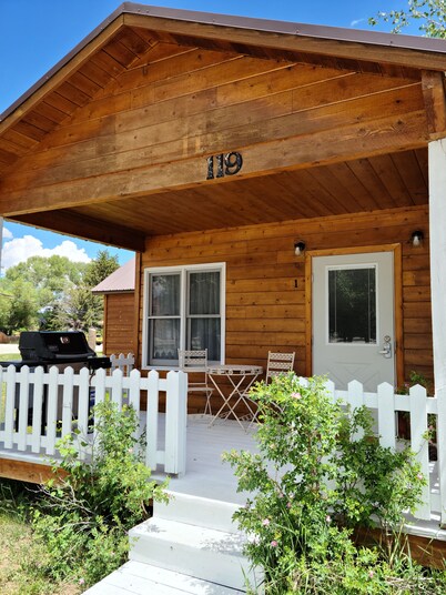 Home Located Close to Everything in Pinedale
