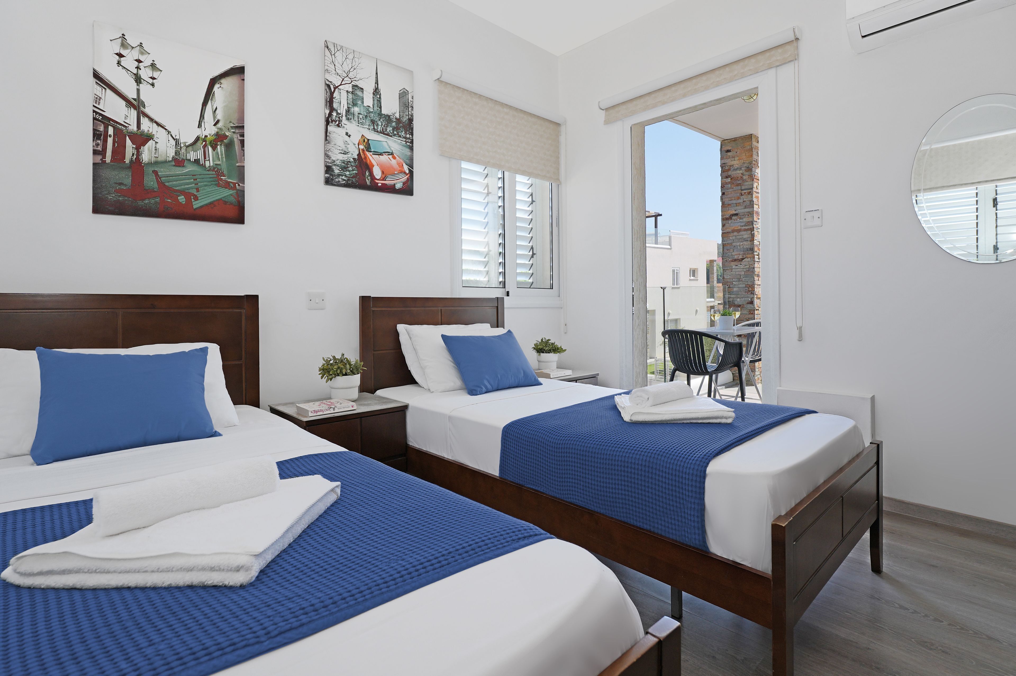 4 soveværelser, strygejern/strygebræt, internetforbindelse, sengetøj