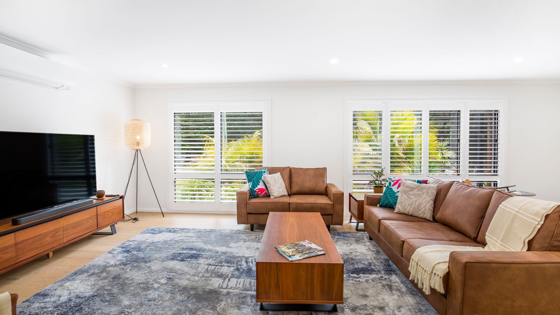 Smart TV, lettore DVD, libri, servizi in streaming