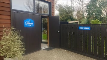 Enceinte de lâhĂ©bergement