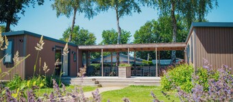 6-person Family lodge