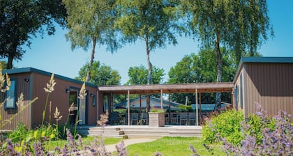 6-person Family lodge