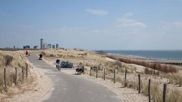 Vlak bij het strand