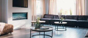 28-person Group Villa