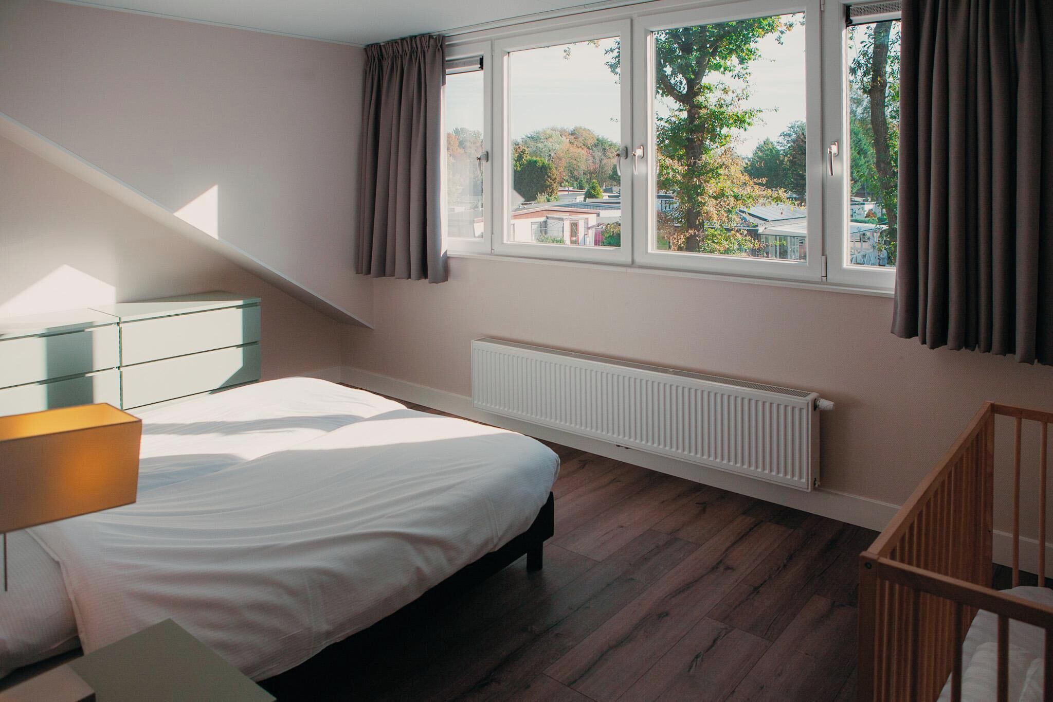 13 slaapkamers, wifi