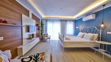 Estudio Deluxe, 1 cama de matrimonio | 1 dormitorio y espacio para trabajar con un portátil