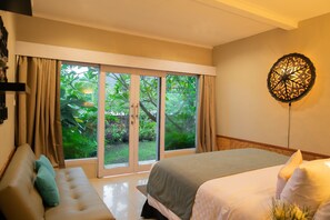 1 bedroom, free minibar, iron/ironing board, free WiFi