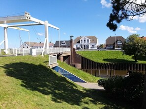 Imagem sem classificação, 2 de 13, botão