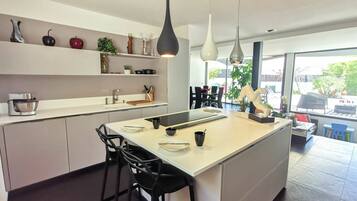 Microwave, oven, dishwasher, highchair