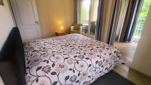 Unclassified image, 3 of 14, button - Villa Strandkuss - Strandküsschen (Kühlungsborn)