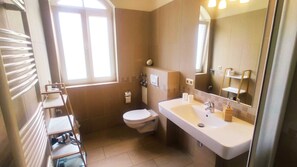 Luokittelematon kuva, 2 kautta 14, painike