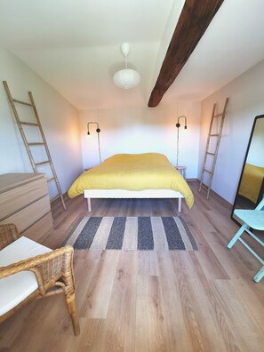 5 bedrooms, iron/ironing board, WiFi - Mas de Mazan in Provence (Mazan)