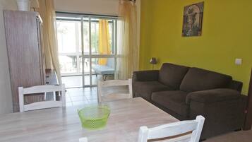 Apartamento, 1 habitación | Sala de estar