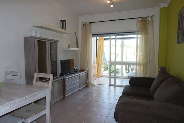 Apartment, 1 Bedroom | Living room