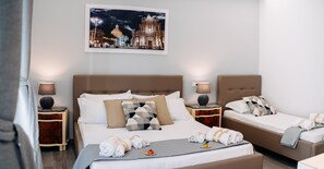 Comfort Triple Room | Individually decorated, individually furnished, blackout drapes