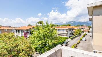 Apartemen Keluarga, beberapa kamar (Casa Arno 500m from beach) | Halaman properti