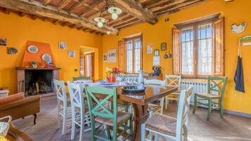 Family House, Multiple Bedrooms, Mountainside (Casale Geniva with private pool) | Dining