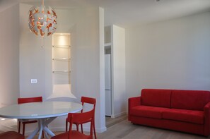 Interior - Small detached house in a panoramic green area near the historic center (Bologna)