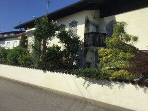 Exterior - Vacation apartment lovable Allgäu (Ottobeuren)