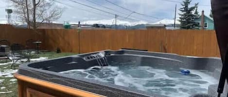 Bañera de hidromasaje exterior