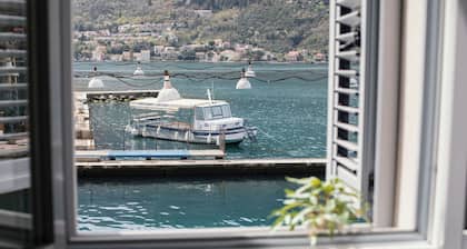 Step to Kotor Bay Guesthouse