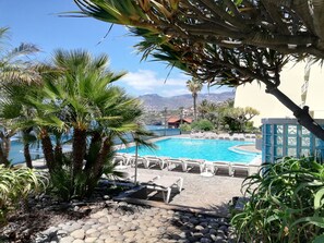 Pool - By the Beach & Pool Apartment (Funchal)