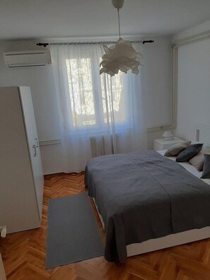 2 Schlafzimmer, Bügeleisen/Bügelbrett, WLAN, Bettwäsche