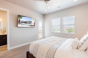 5 habitaciones, tabla de planchar con plancha y wifi gratis 